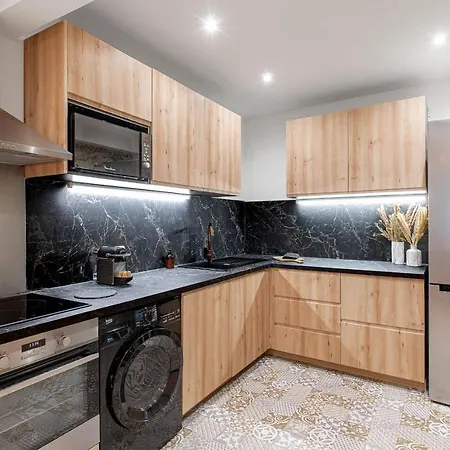 Lejlighed Decorated 2 Bedrooms Air Conditionning, Center